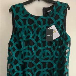 DKNY A-Line
Emerald green/black
Sleeveless